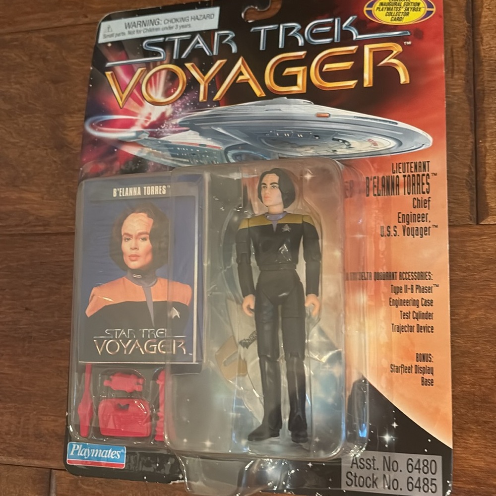 Star Trek Voyager figurine lieutenant B’ Elanna Torres